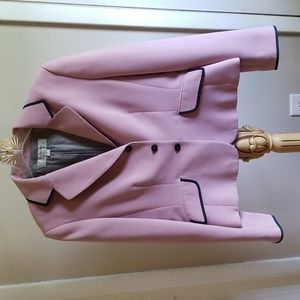 Tahari Aurhur S. Levine collection suit